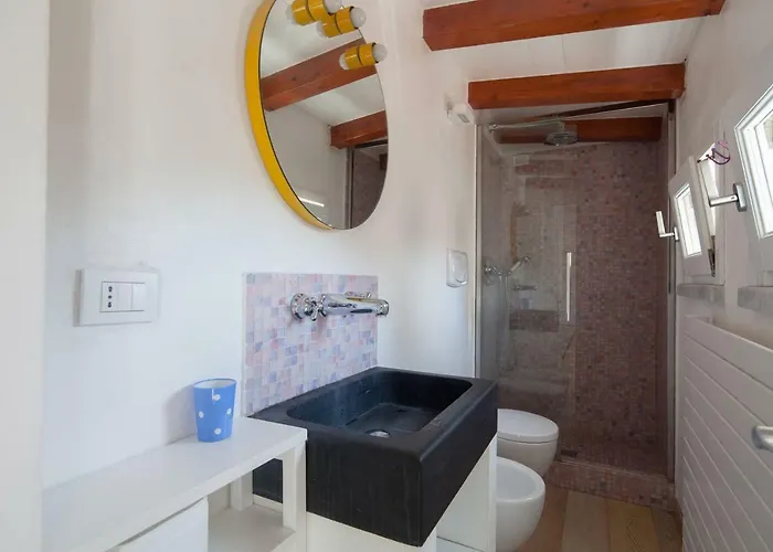 La Casa Rossa * Lerici