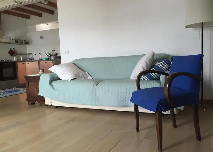 La Casa Rossa * Lerici